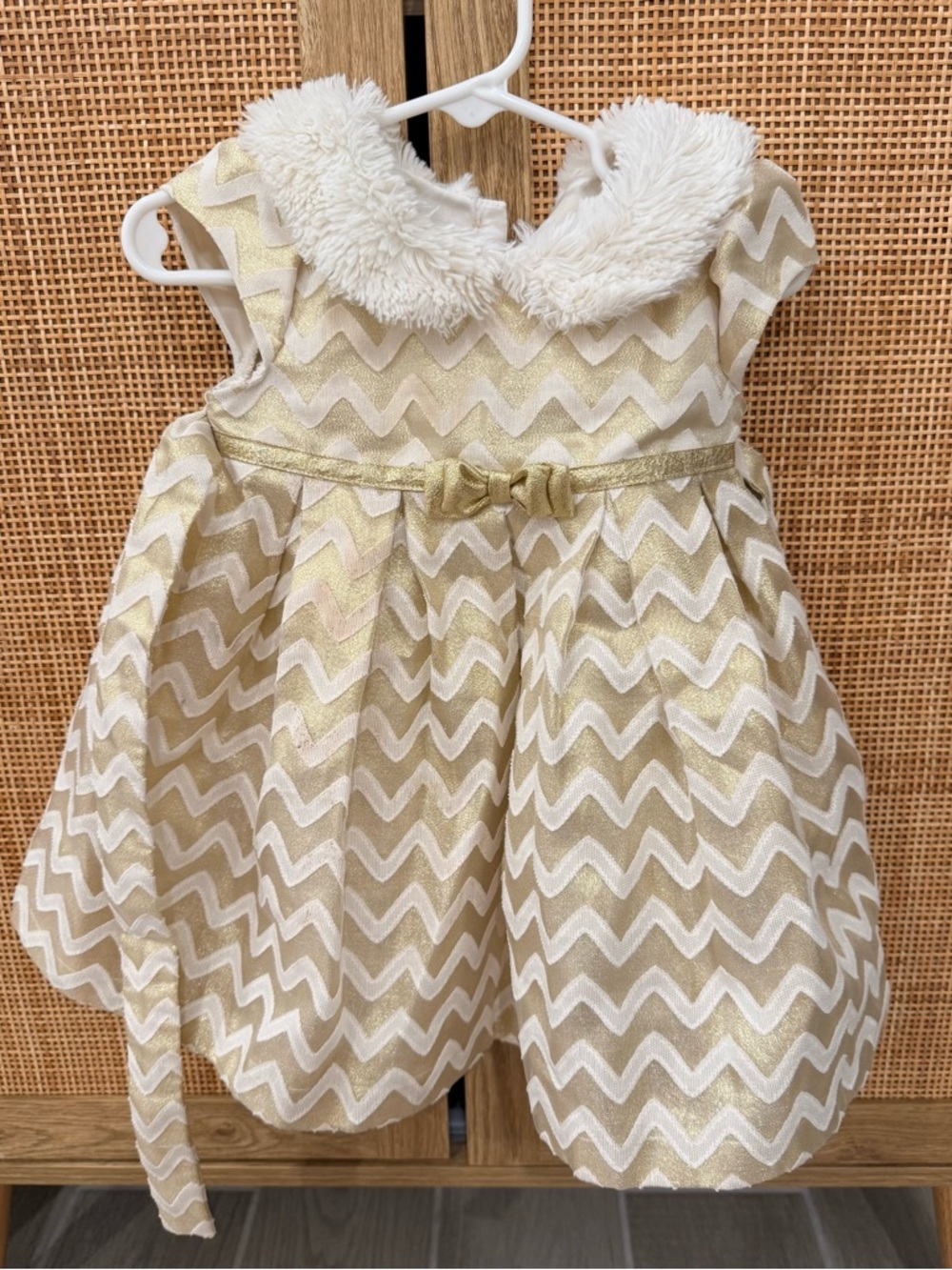 Jona Michelle Cream & Gold Chevron Toddler Dress with Faux Fur Collar